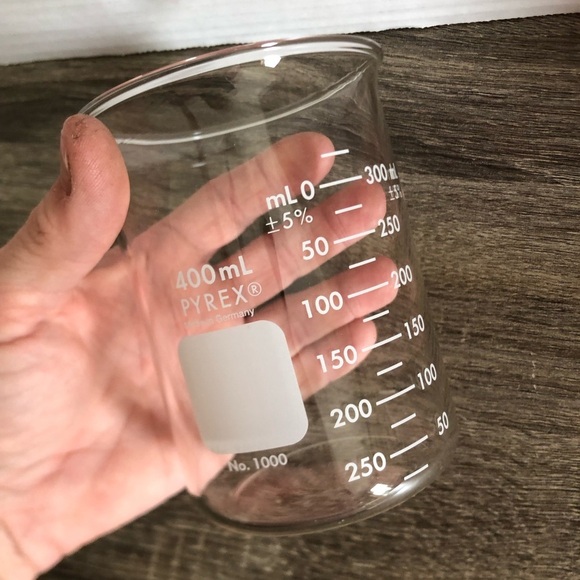 Pyrex 400 ml Glass Beaker - Picture 3 of 8